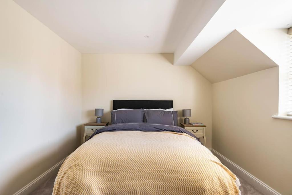 Central Village Cottage, The Corders Moreton-in-Marsh المظهر الخارجي الصورة
