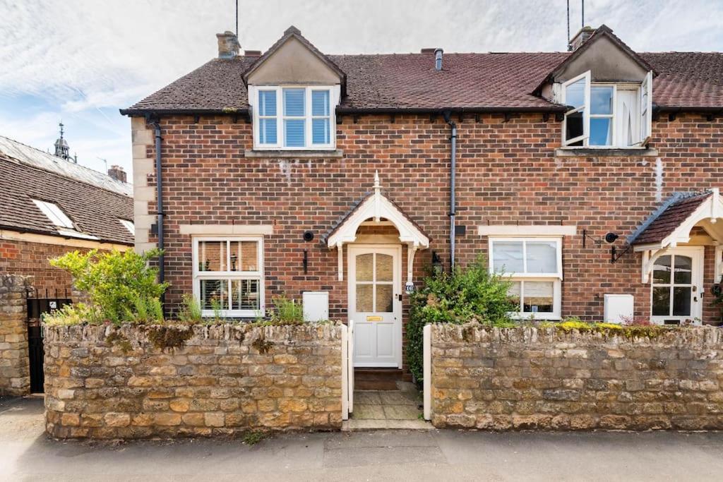 Central Village Cottage, The Corders Moreton-in-Marsh المظهر الخارجي الصورة